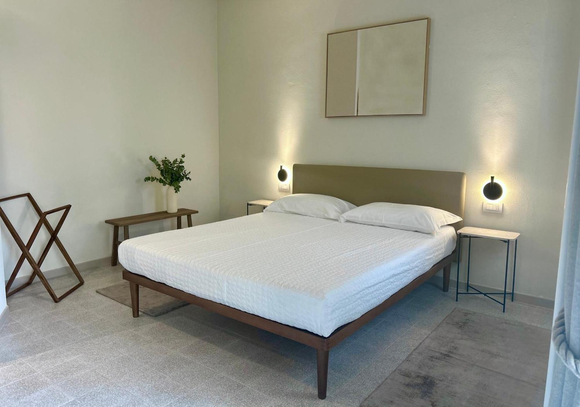 The Lake Suites Com - Luxury Stay In Lazise Exterior photo