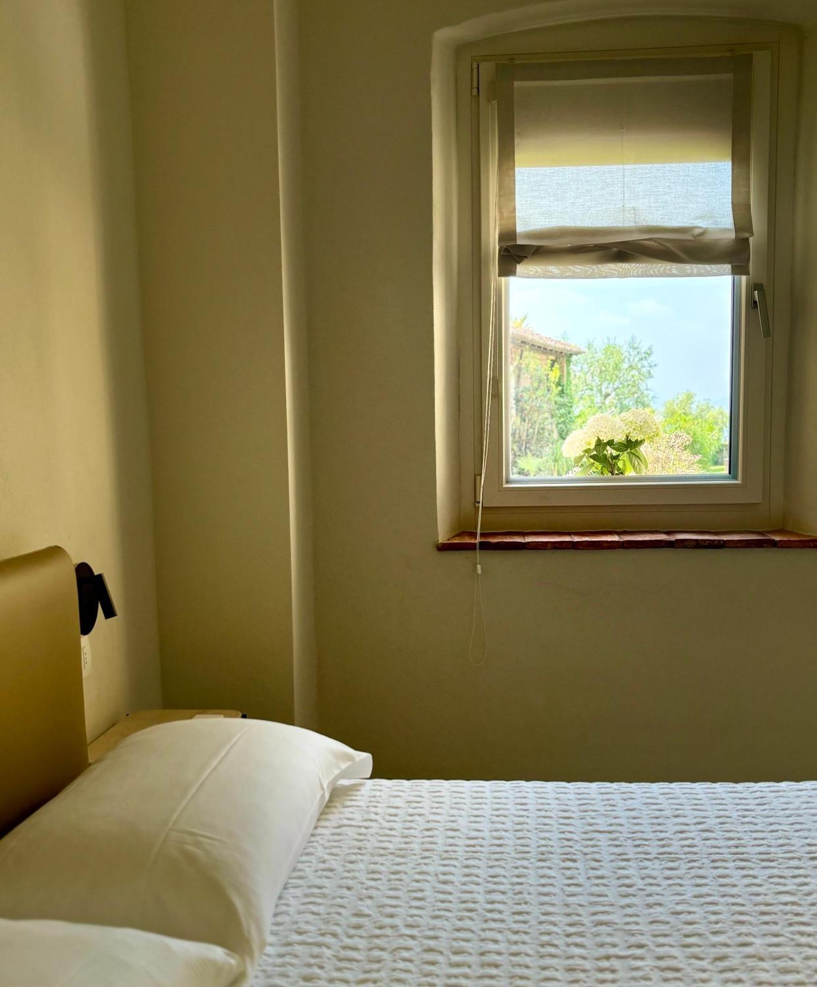 The Lake Suites Com - Luxury Stay In Lazise Exterior photo